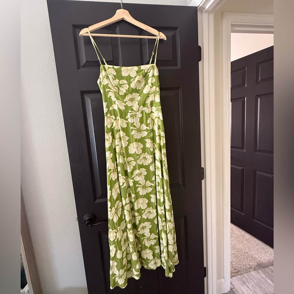 Reformation Monette NWT Green Floral Midi Dress Lovebird Size 8 - Picture 10 of 15
